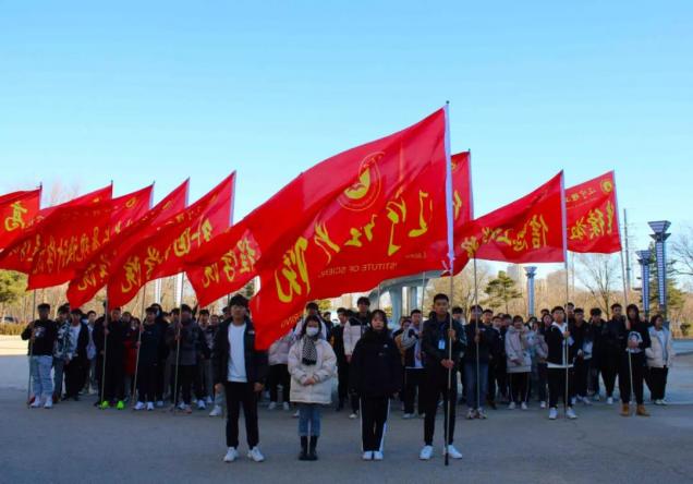 緬懷英烈事跡，激勵(lì)愛國(guó)熱忱|遼寧理工學(xué)院紀(jì)念一二·九主題活動(dòng)圓滿結(jié)束