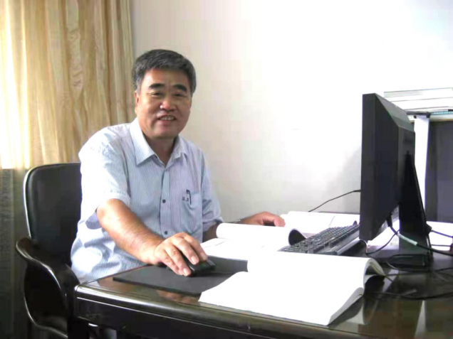 優(yōu)秀教育工作者——遼寧理工學院教學督導 任駿原