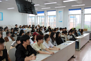 矢志向學 勵志篤行|遼寧理工學院大學英語四、六級能力提升系列講座圓滿舉行