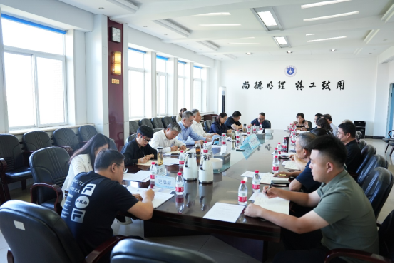 學校召開黨委（擴大）會議 開展黨紀學習教育總結(jié) 部署深入推進 學習宣傳黨的二十屆三中全會精神