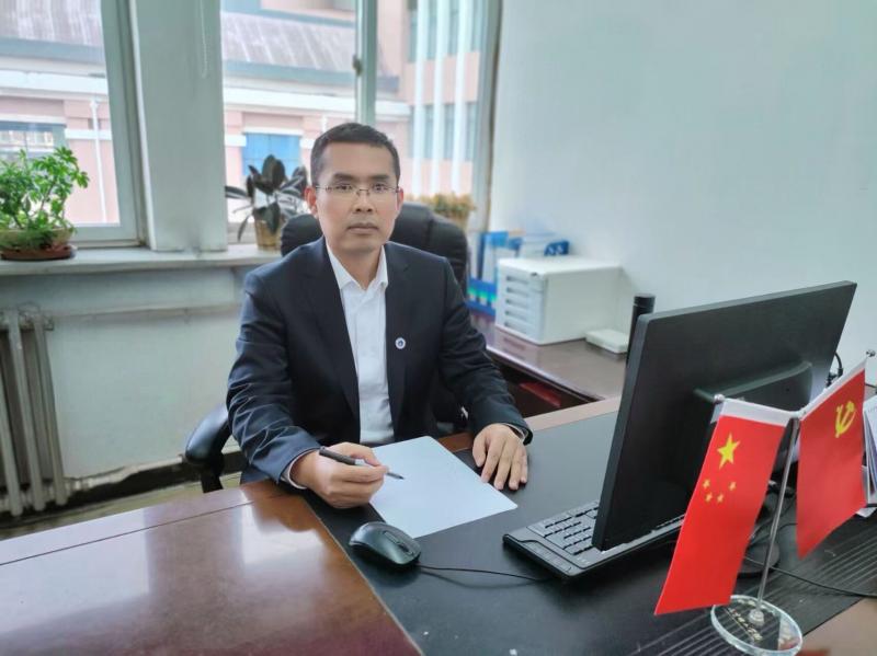 李國余1.jpg