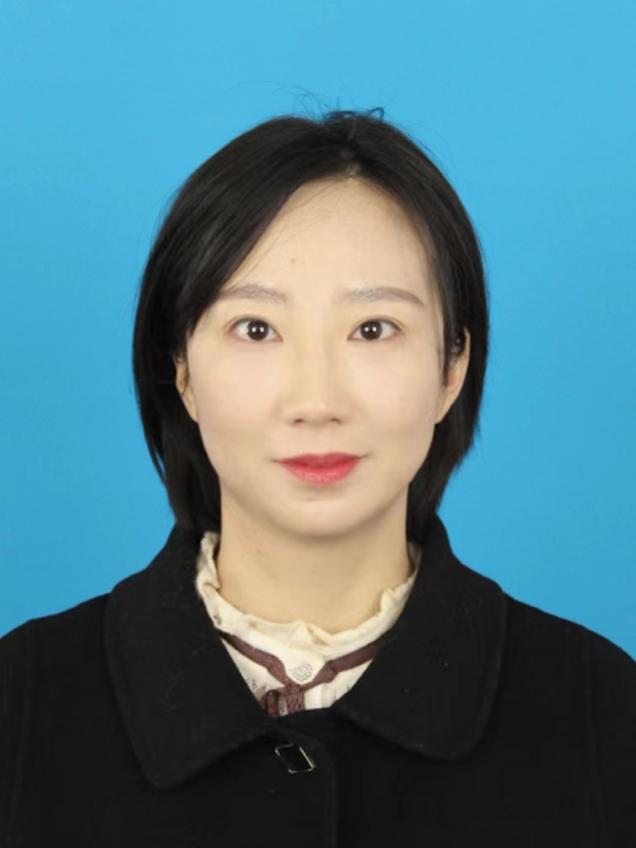 副教授  趙娜