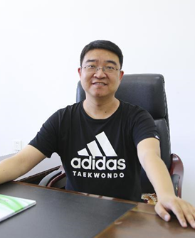 張健